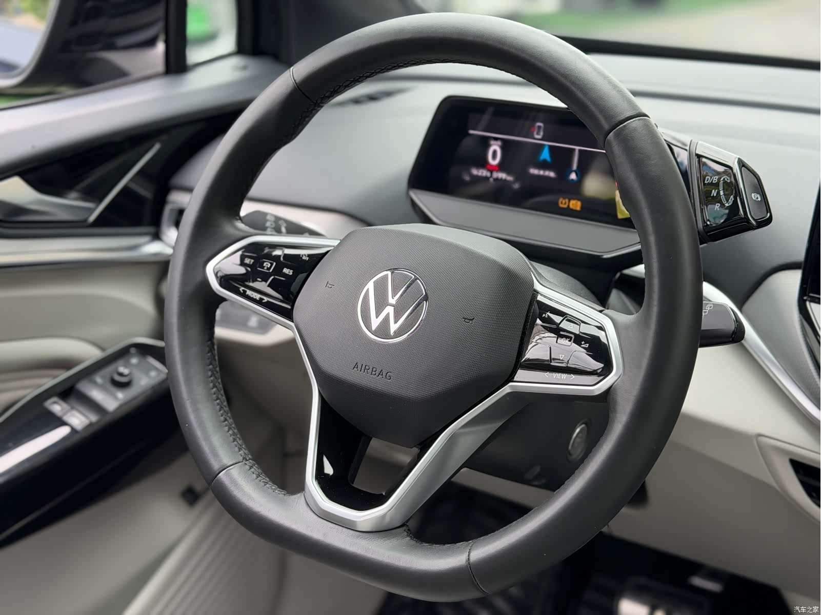 Volkswagen ID.4, 2021 9