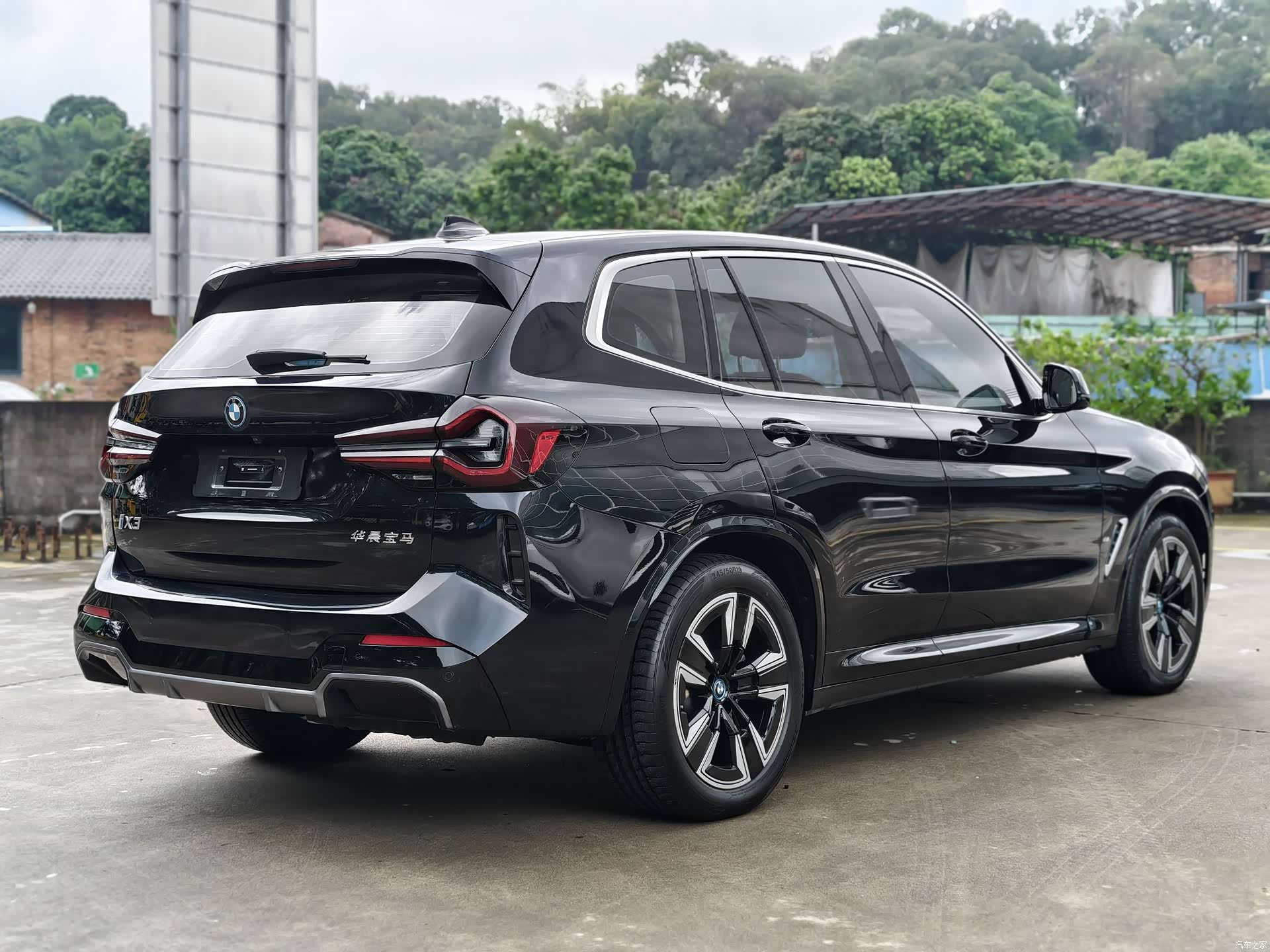 BMW iX3, 2024 11