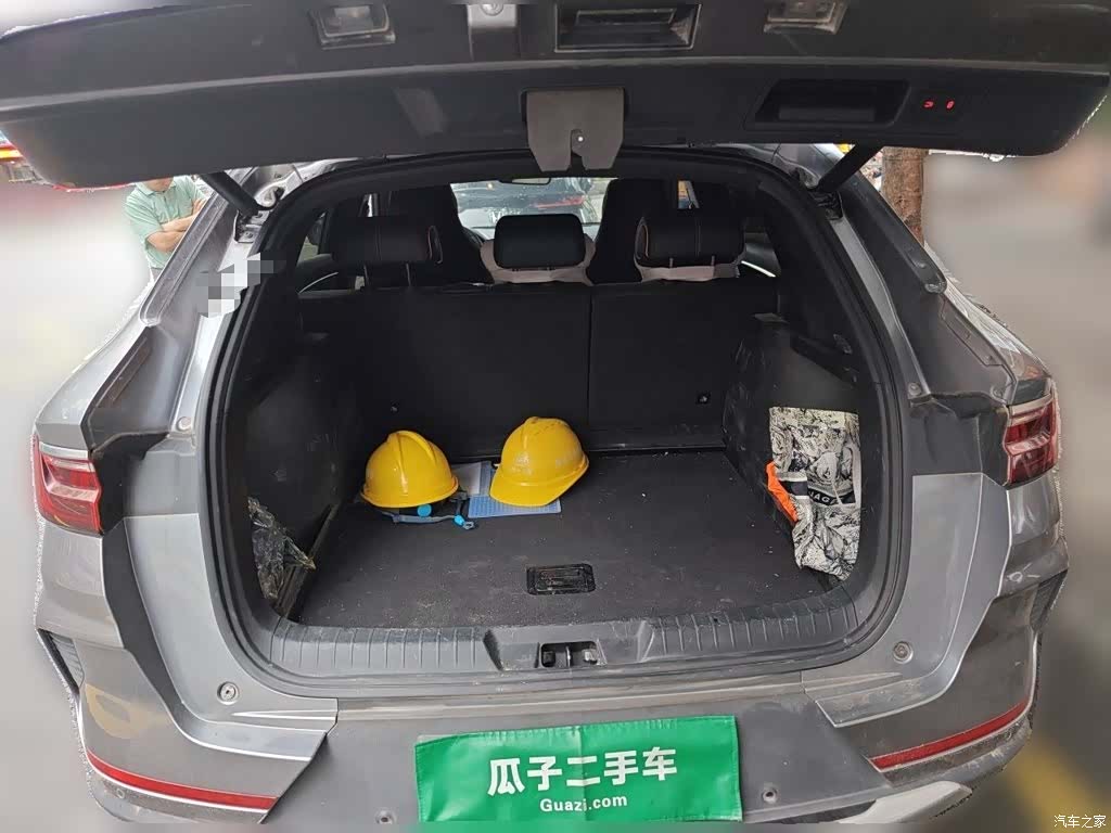 BYD Song, 2022 10