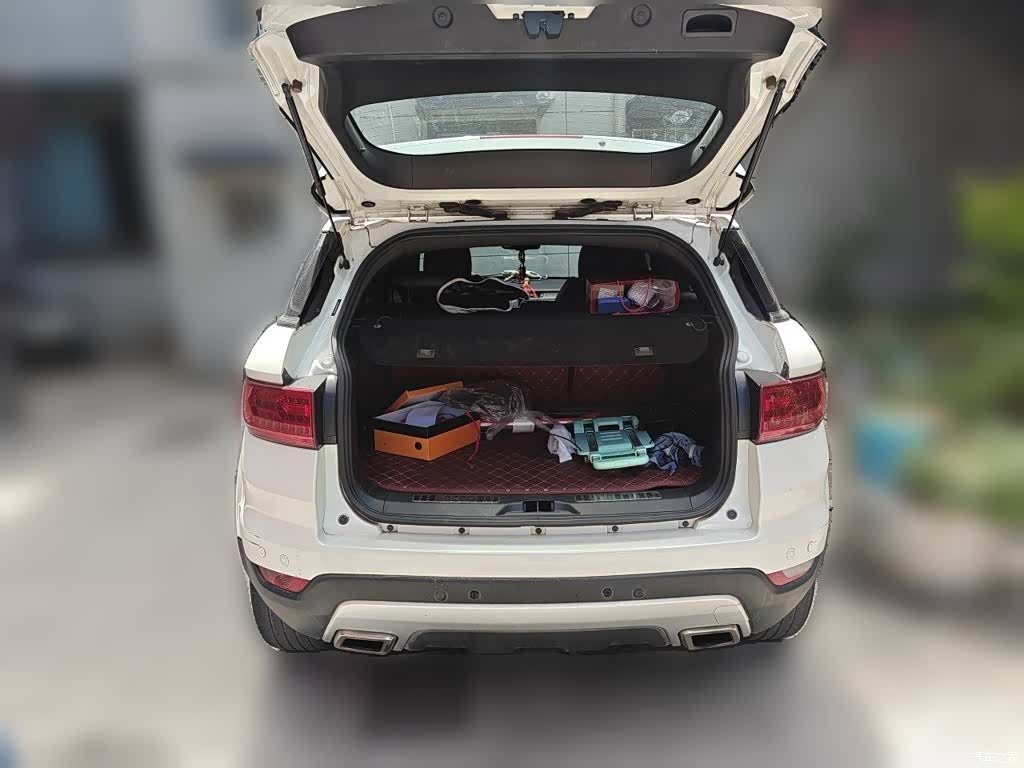 Landwind X7, 2015 10