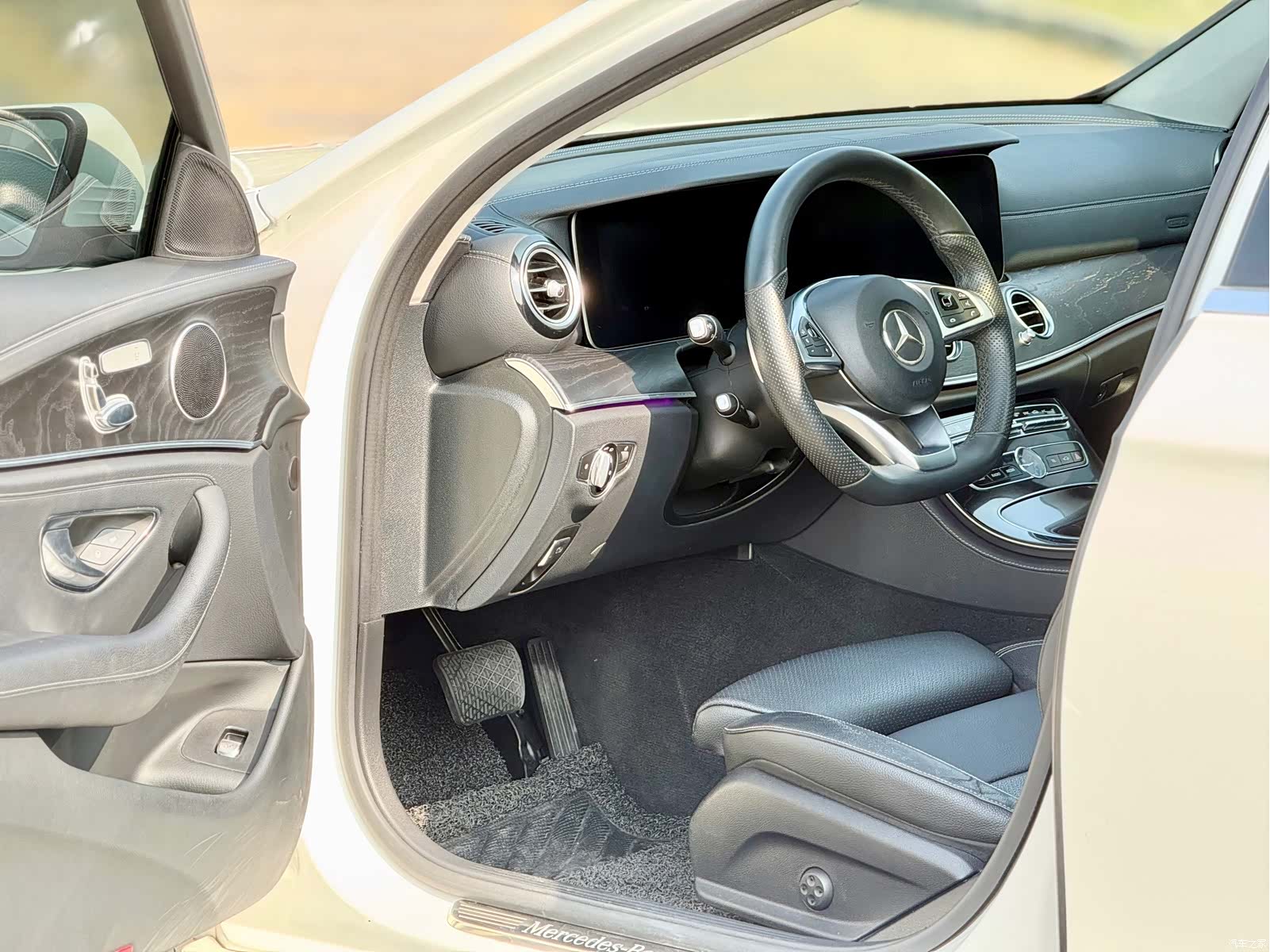 Mercedes-Benz E-Class, 2017 15