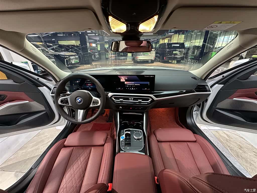 BMW i3, 2024 10