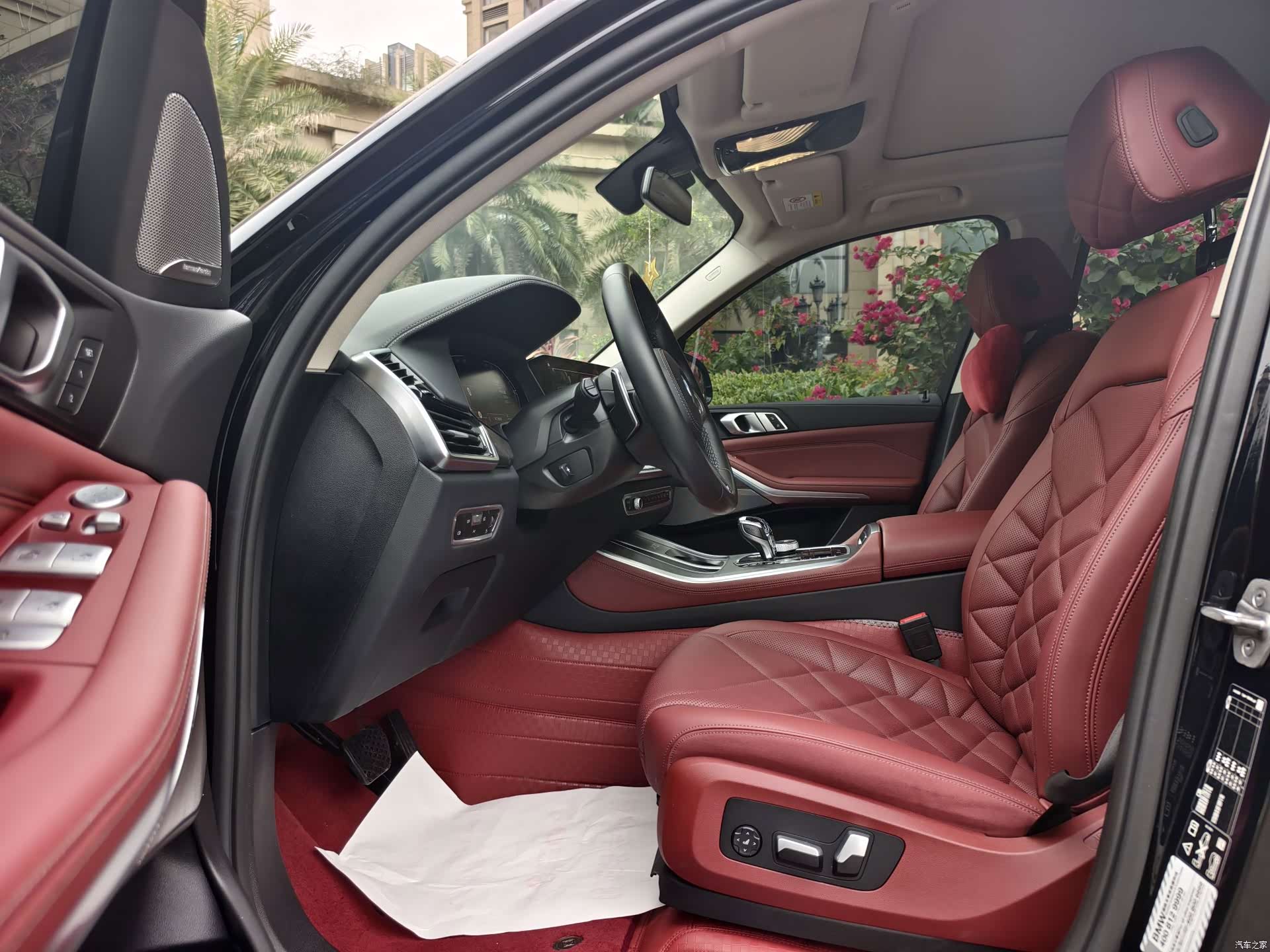 BMW X5, 2023 9