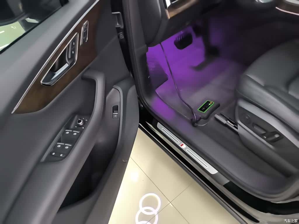 Audi Q7, 2023 16
