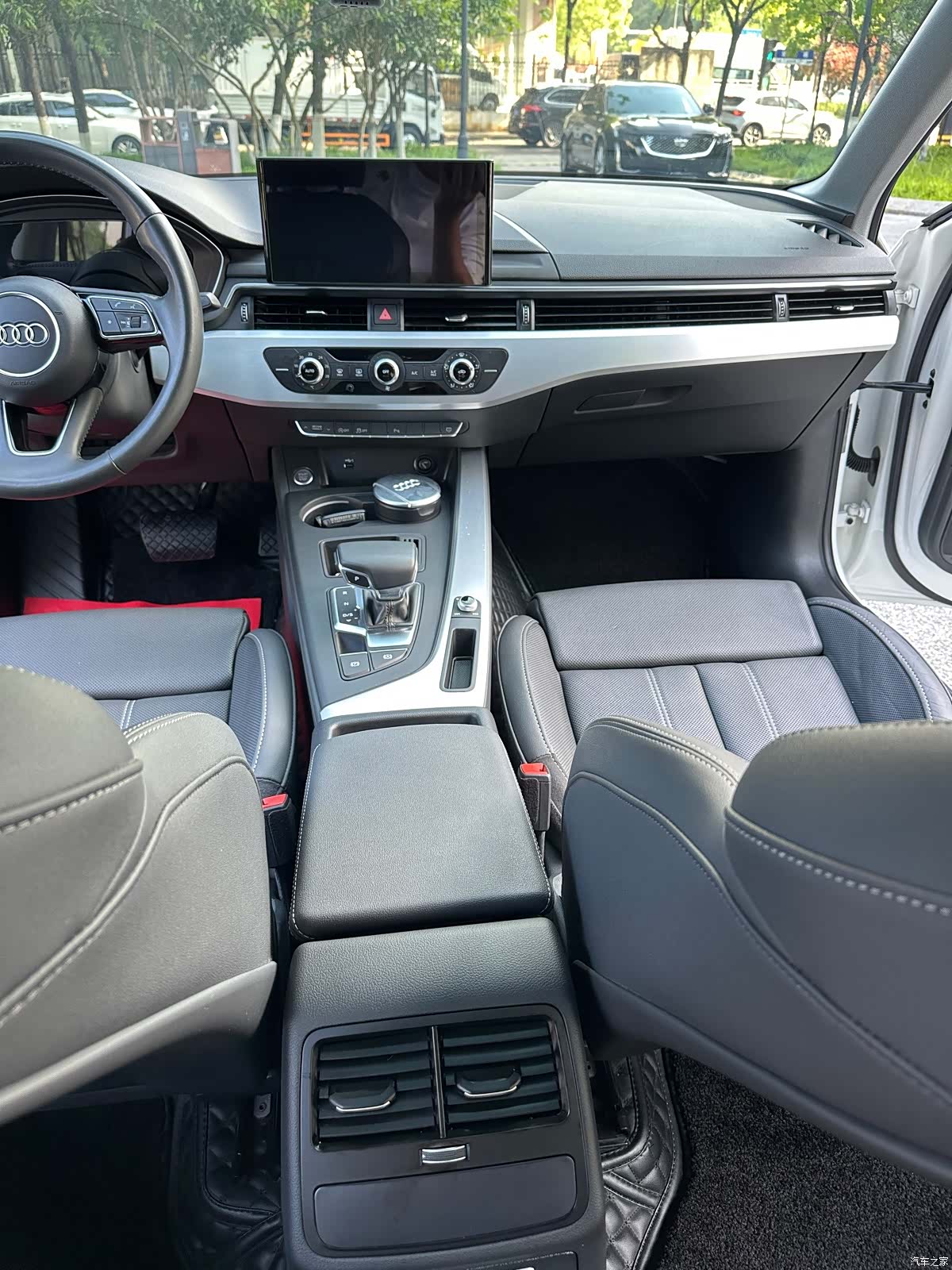 Audi A4L, 2021 13
