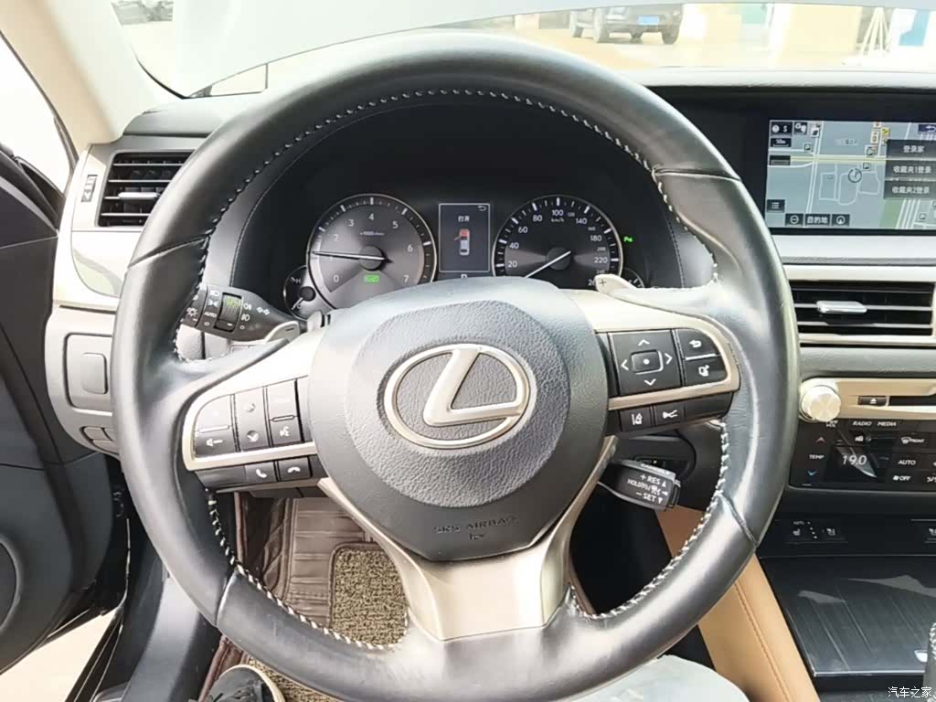 Lexus GS, 2018 11