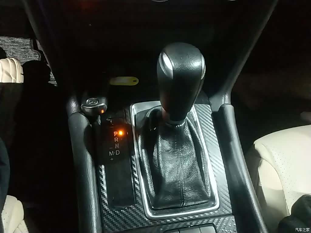 Mazda Mazda3, 2017 14