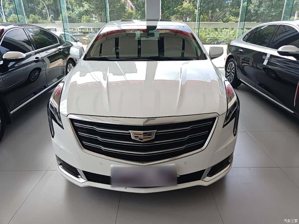 Cadillac XTS, 2018 3