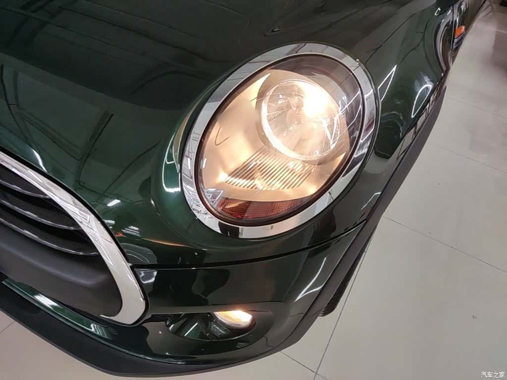 Mini ONE, 2019 24