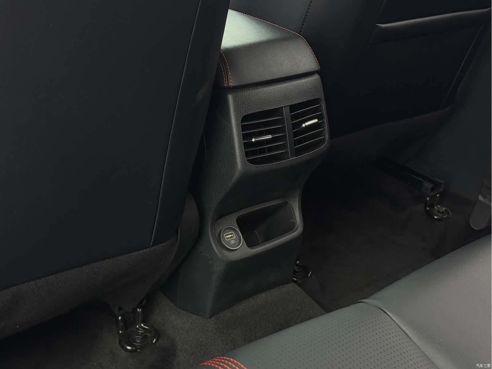 Kia KX3, 2021 15