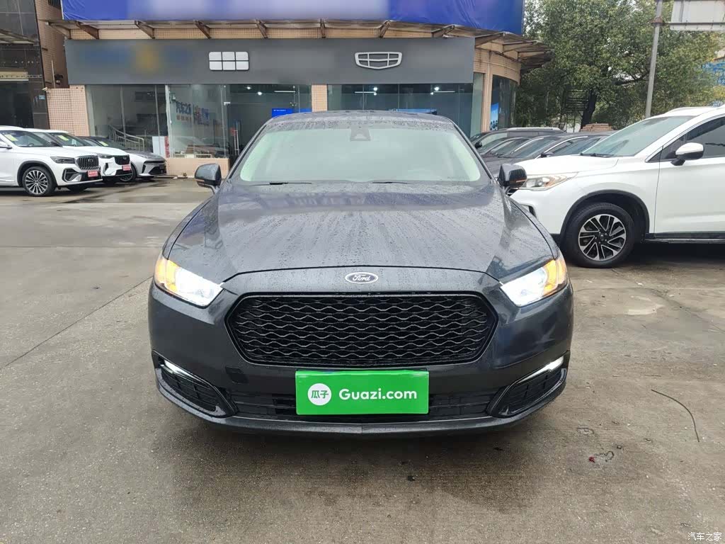 Ford Taurus, 2016 3