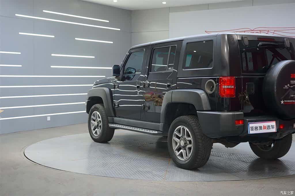 BAIC BJ40, 2017 3