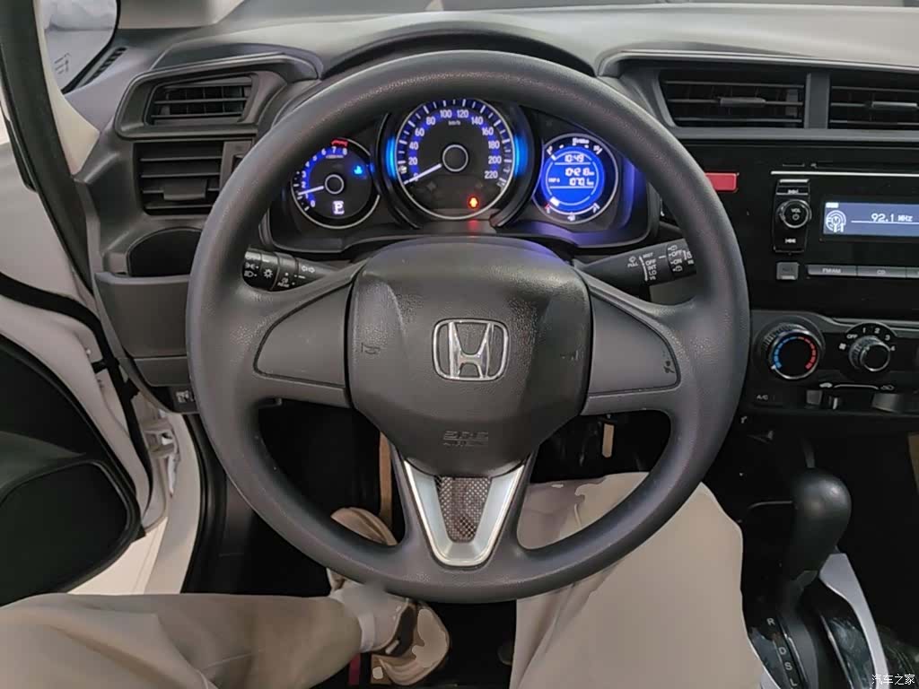 Honda Fit, 2017 11