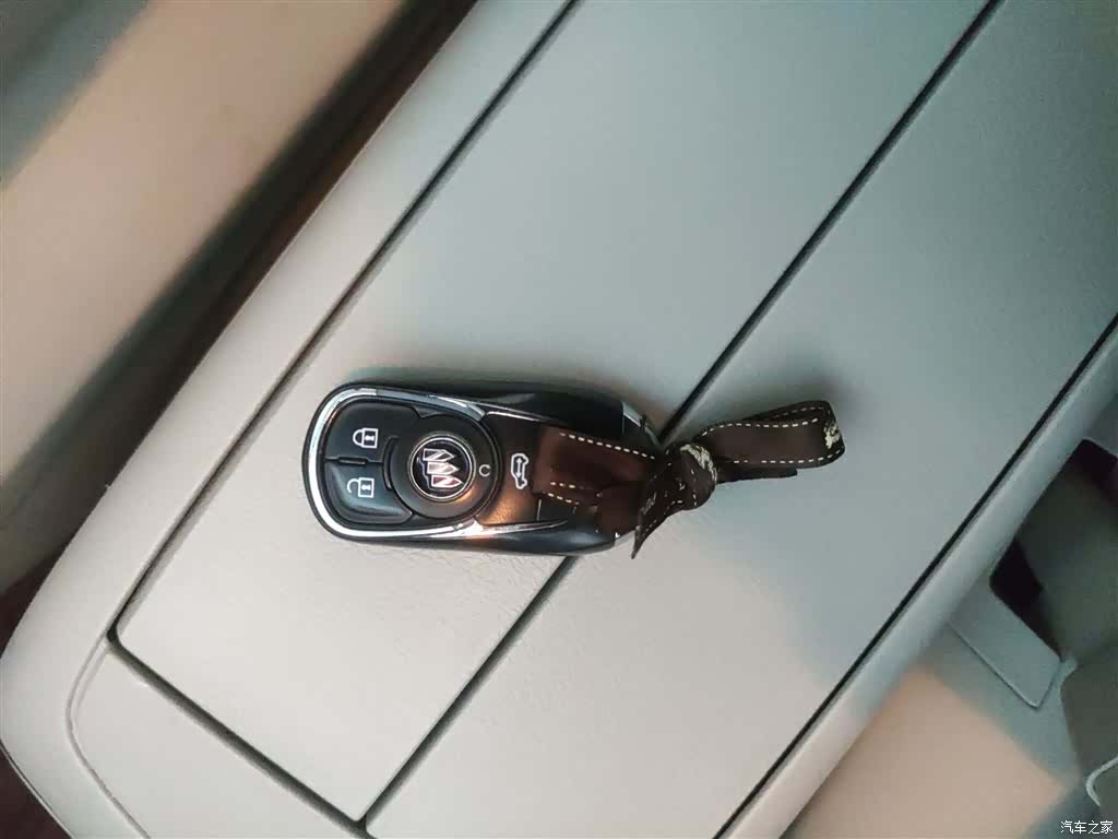 Buick GL8, 2020 18