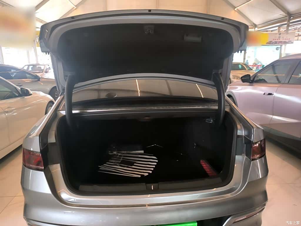 BYD Qin, 2022 19