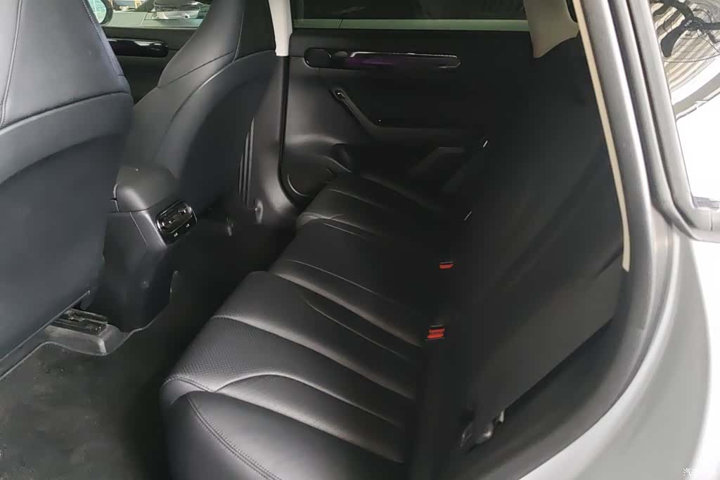 Leapmotor C11, 2022 11