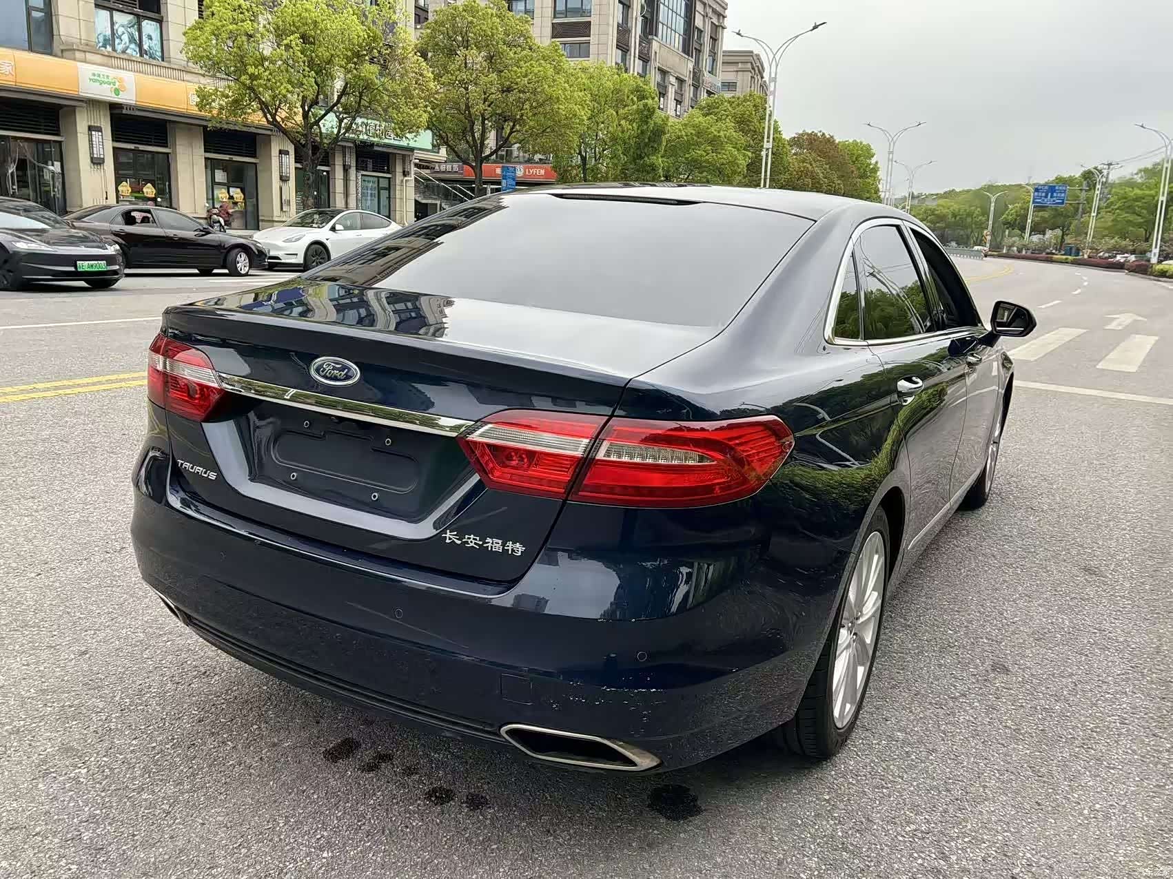 Ford Taurus, 2017 13
