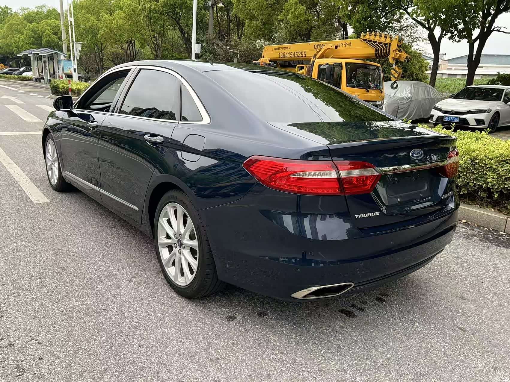 Ford Taurus, 2017 15