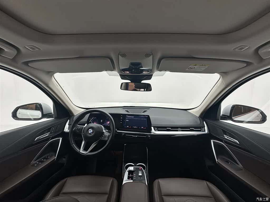 BMW X1, 2023 10