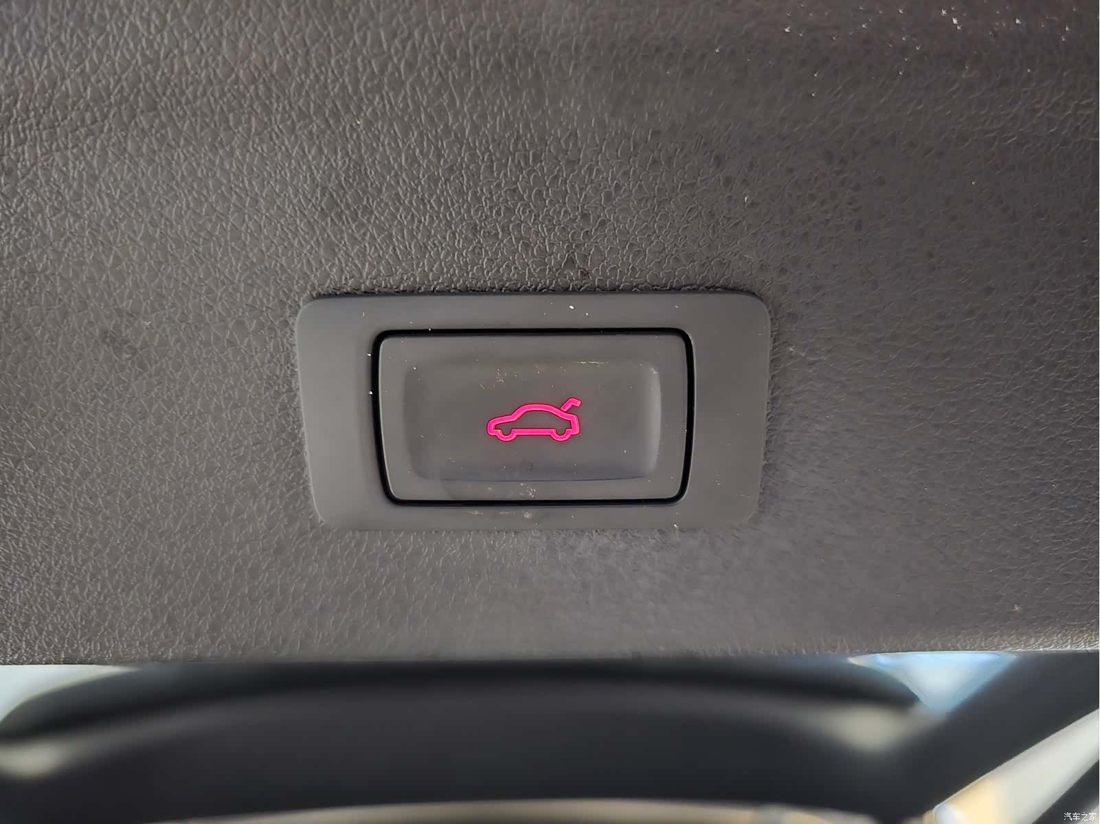 Audi Q3, 2018 12