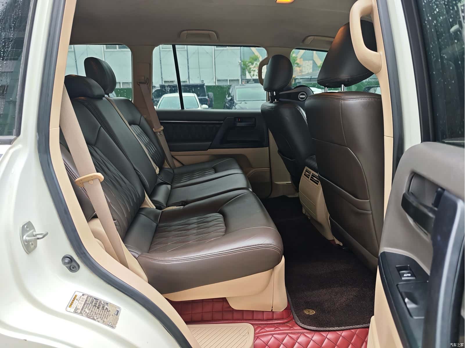 Toyota Land Cruiser, 2015 8