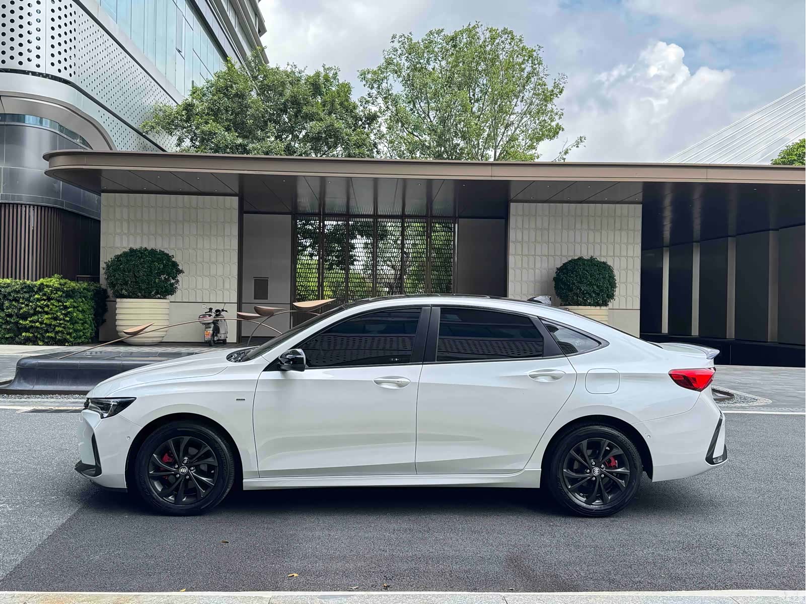 Buick Verano, 2023 7
