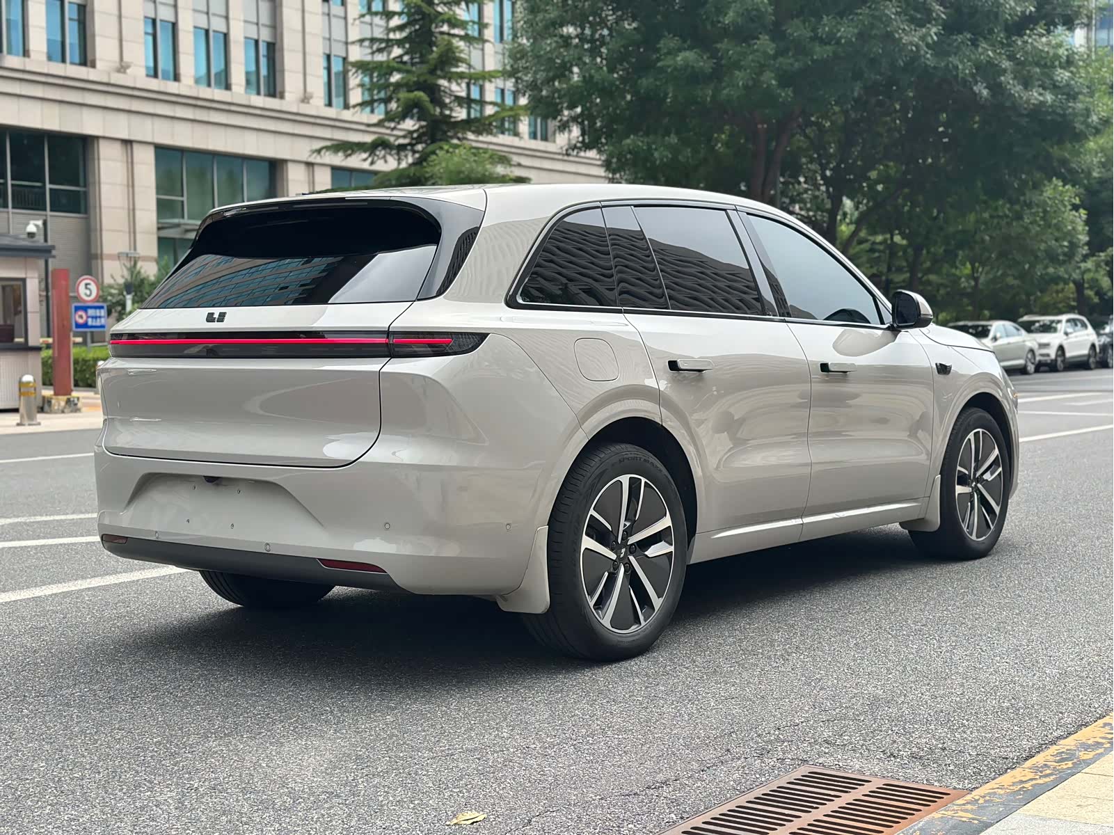 Li Auto L6, 2024 17