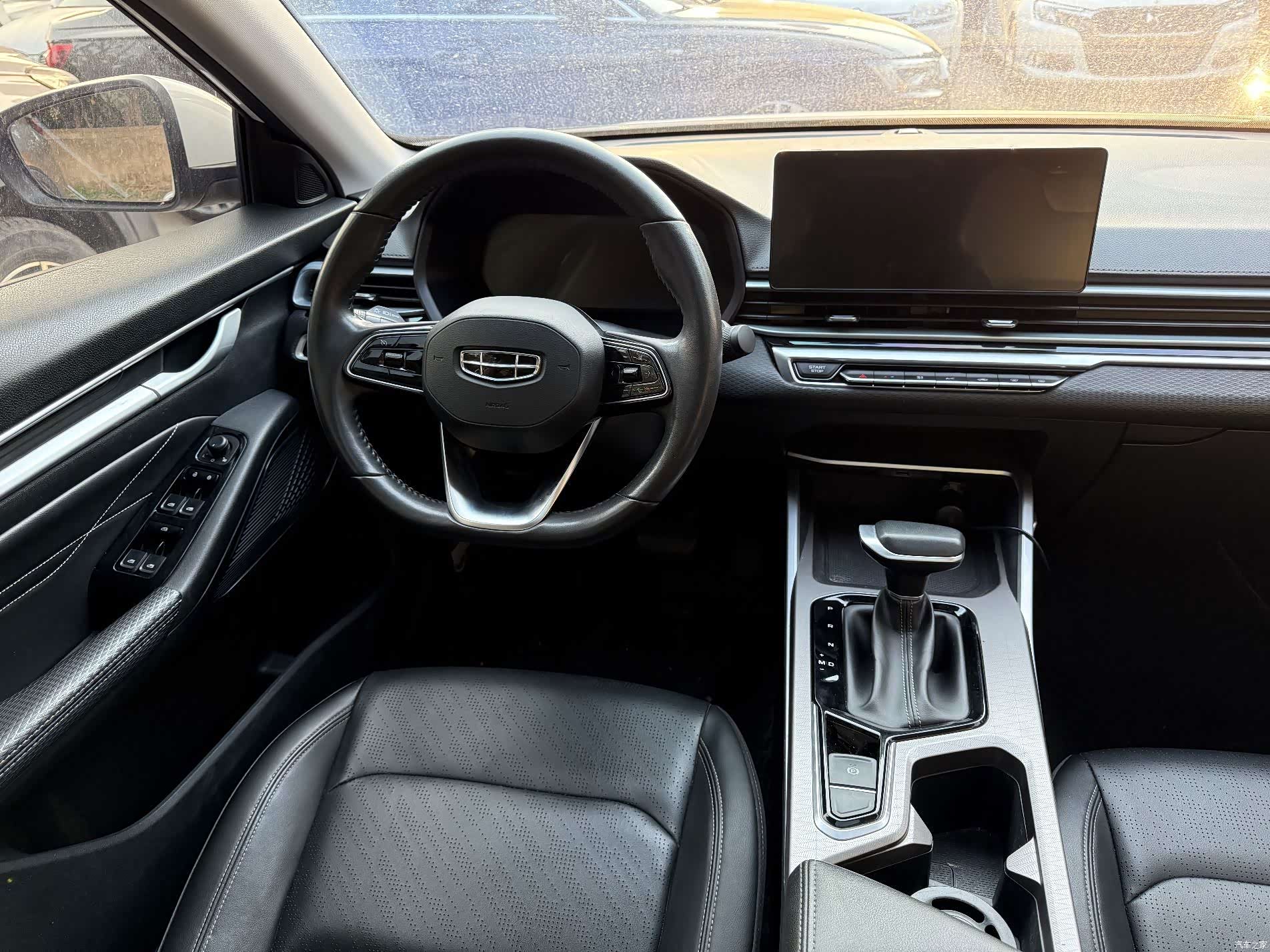 Geely Emgrand, 2022 12