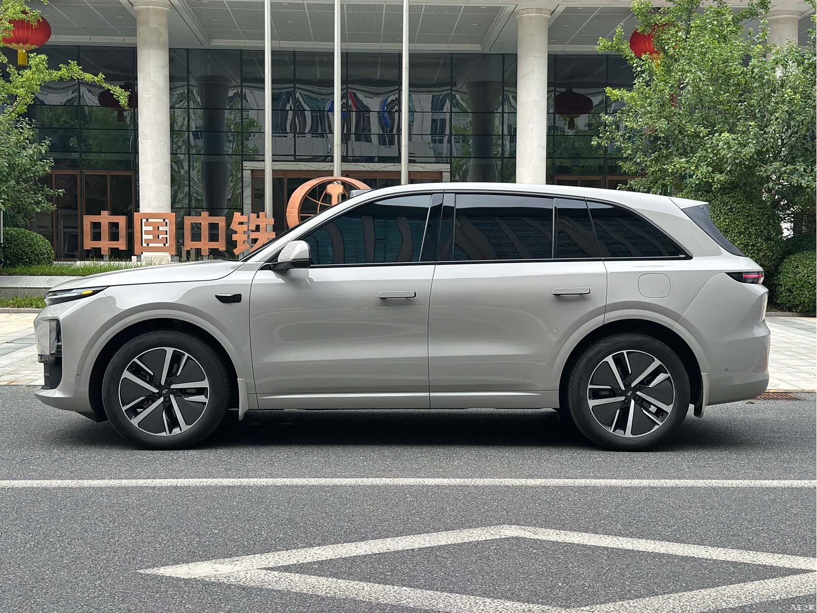 Li Auto L6, 2024 4