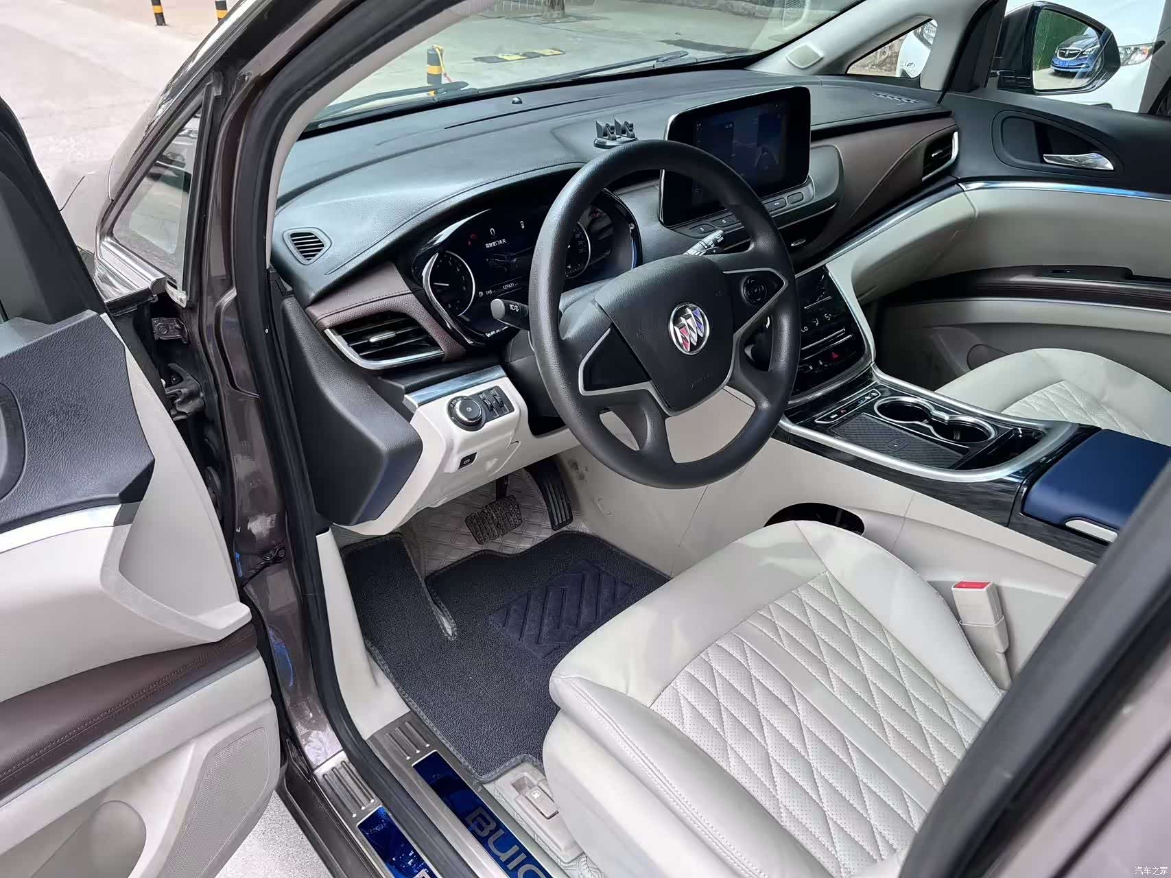 Buick GL8, 2022 21