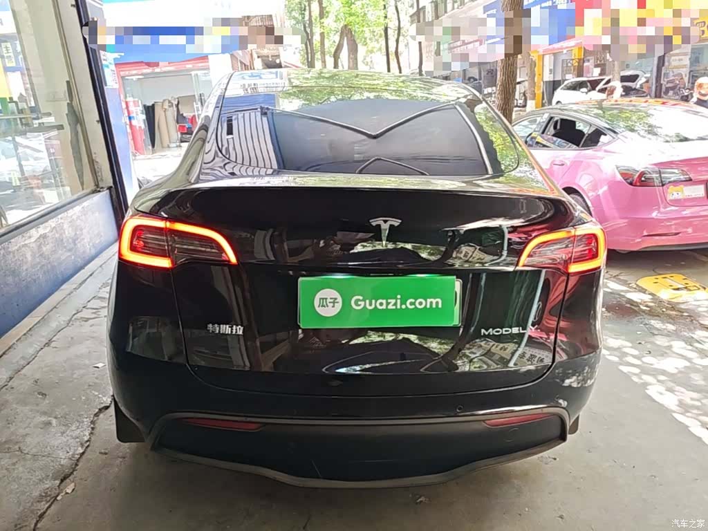 Tesla Model Y, 2022 6
