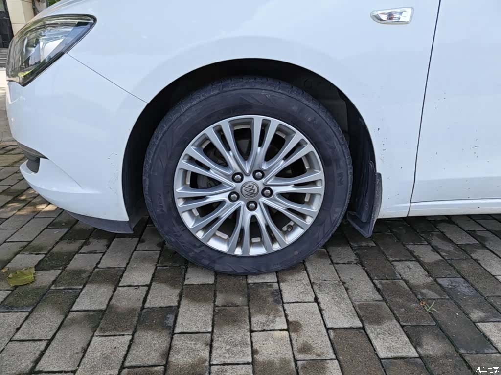 Buick 15N, 2015 23