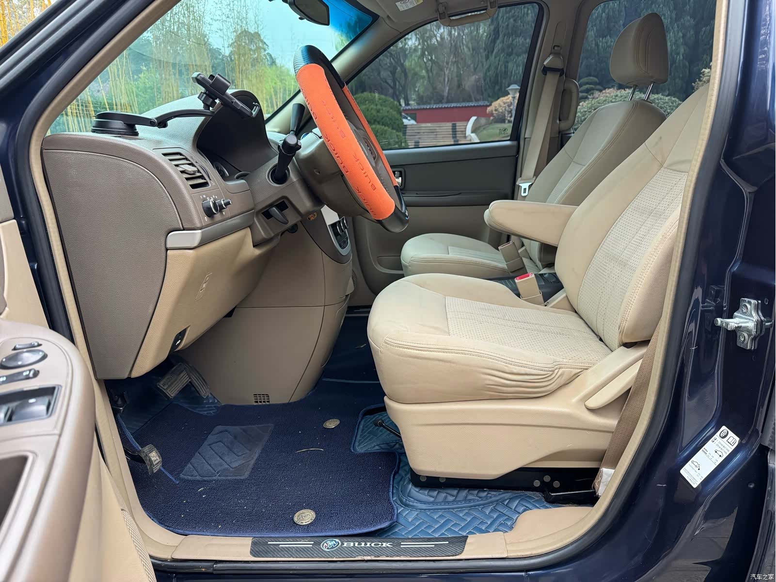 Buick GL8, 2016 11