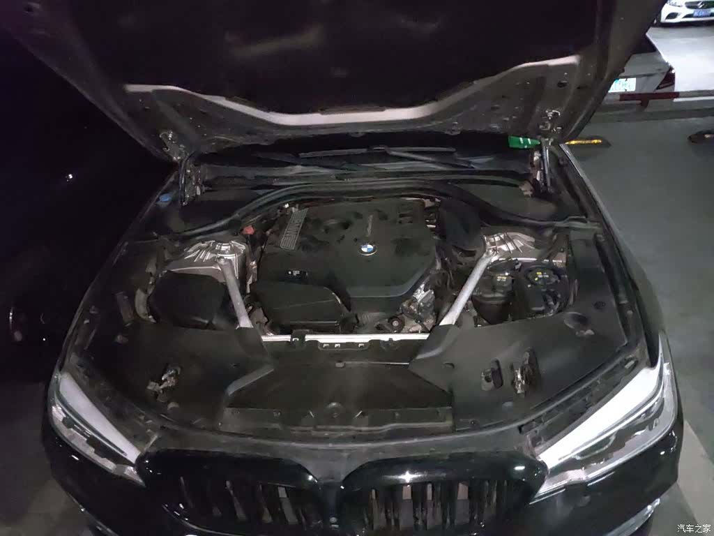 BMW 5 Series, 2018 11