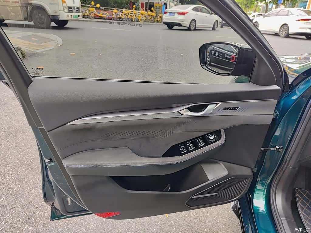 Geely Preface, 2024 6