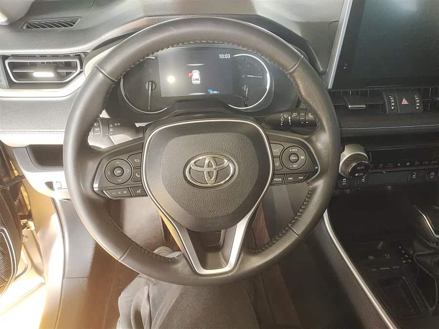 Toyota RAV4 2023, фото 11