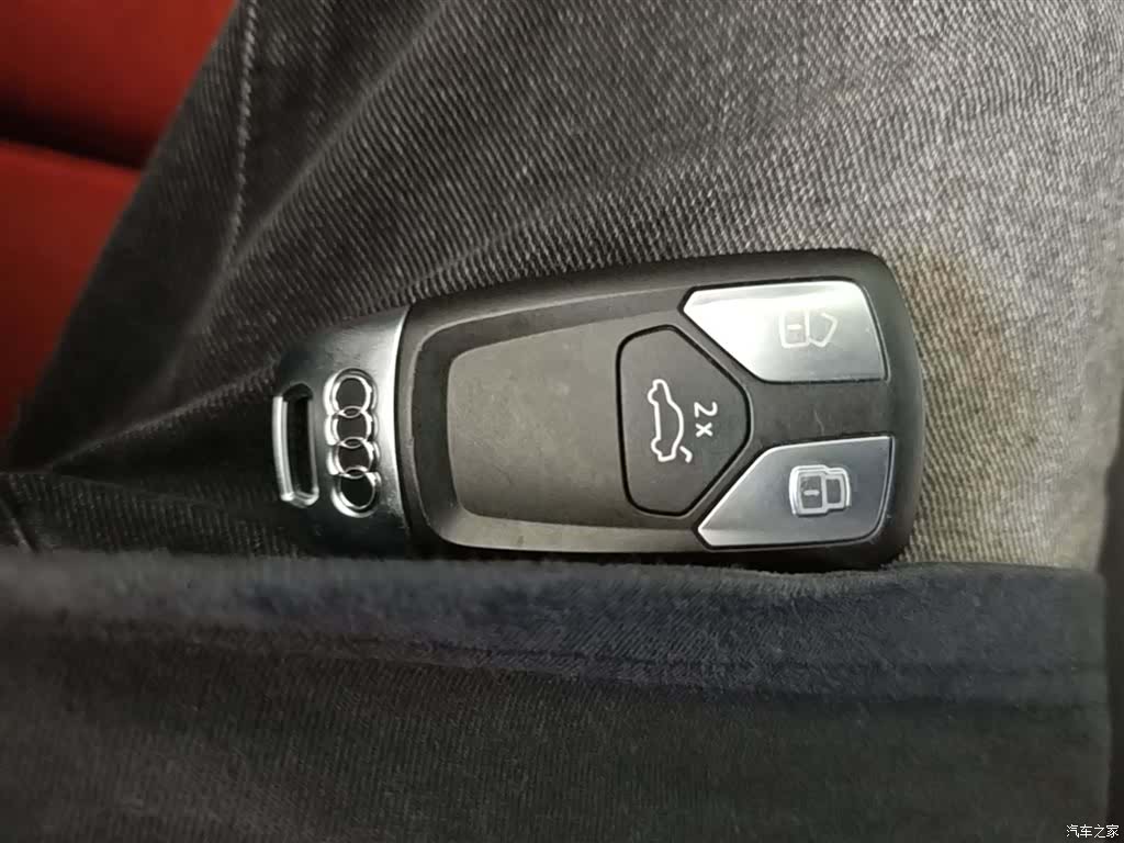 Audi A4L, 2023 9
