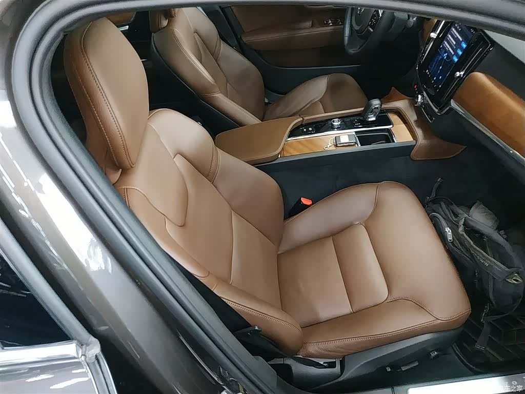 Volvo S90, 2024 25