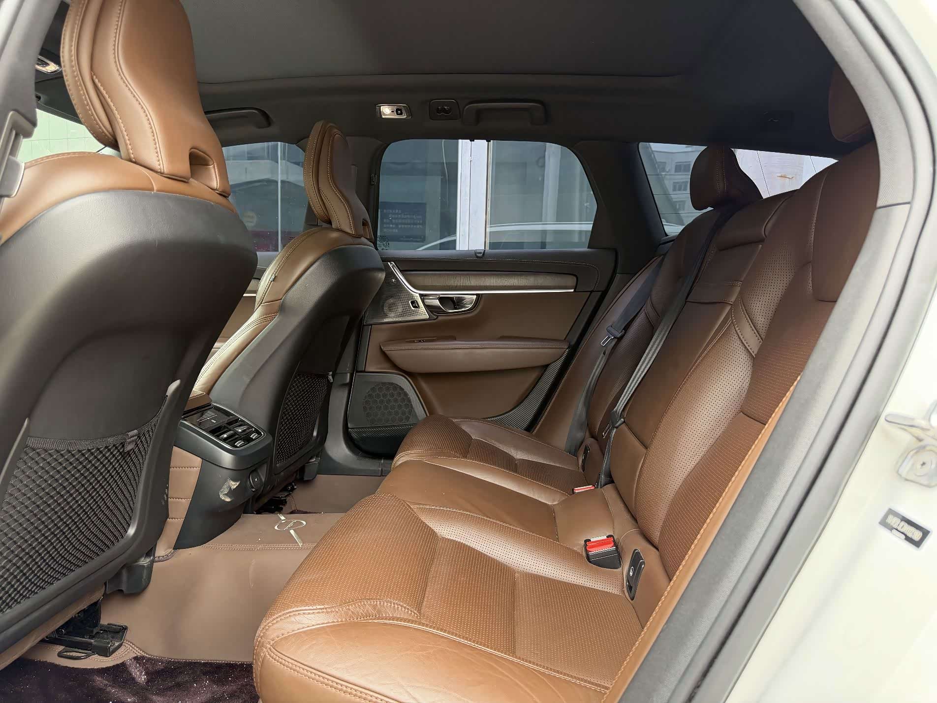 Volvo V90, 2020 6