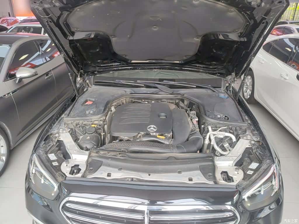 Mercedes-Benz E-Class, 2022 20