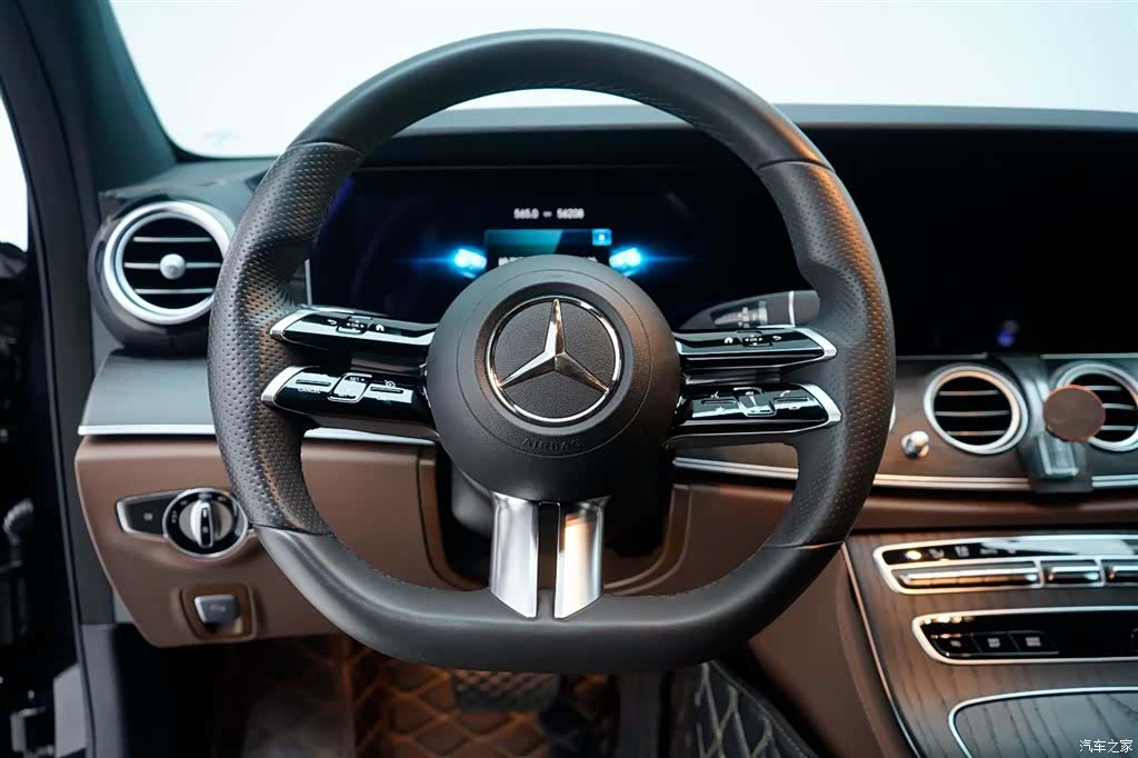 Mercedes-Benz E-Class, 2021 15