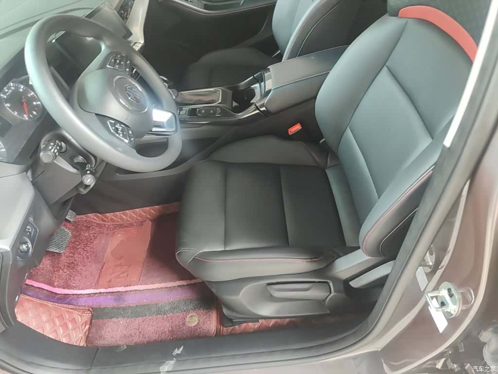 MG MG5, 2023 15