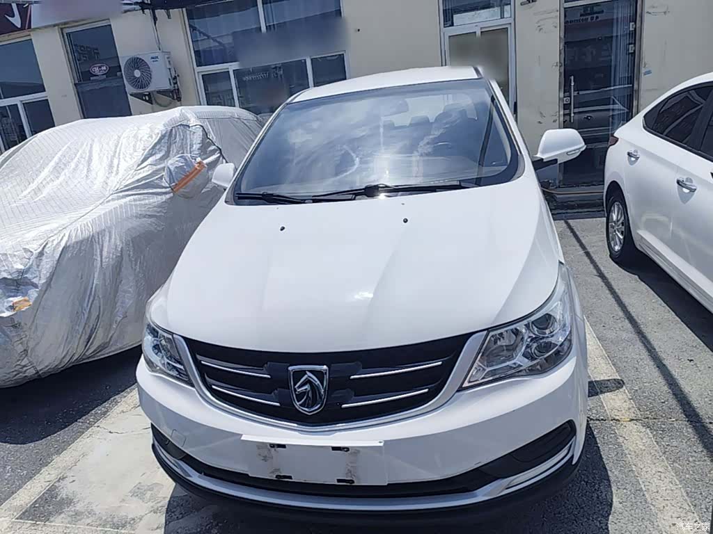 Wuling 730, 2017 3