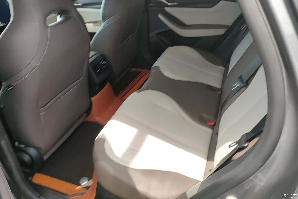BYD Qin, 2023 11