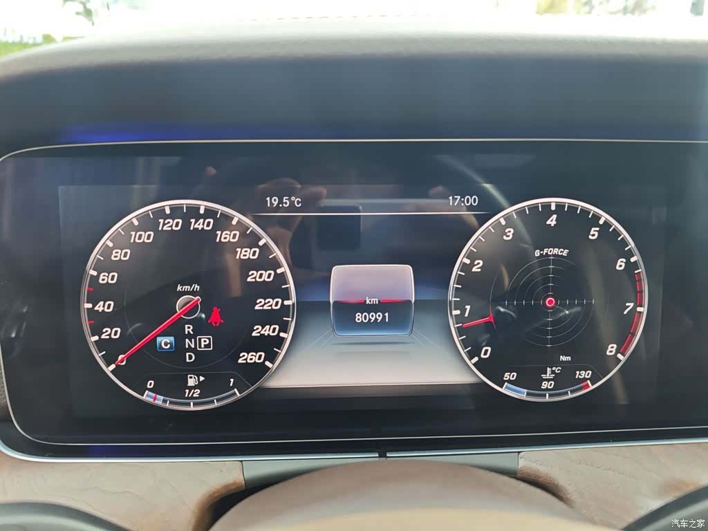 Mercedes-Benz E-Class, 2018 15