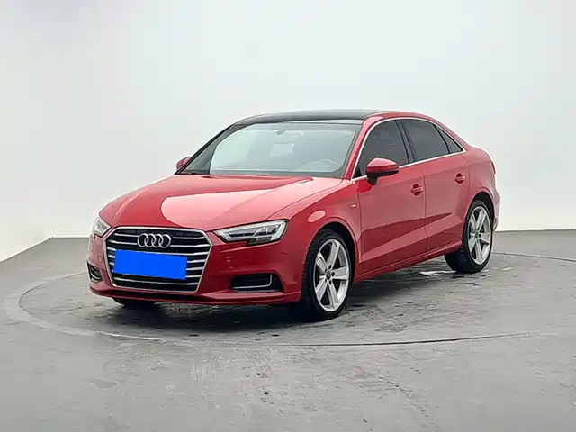 Audi A3 2017 — купить из Китая под заказ