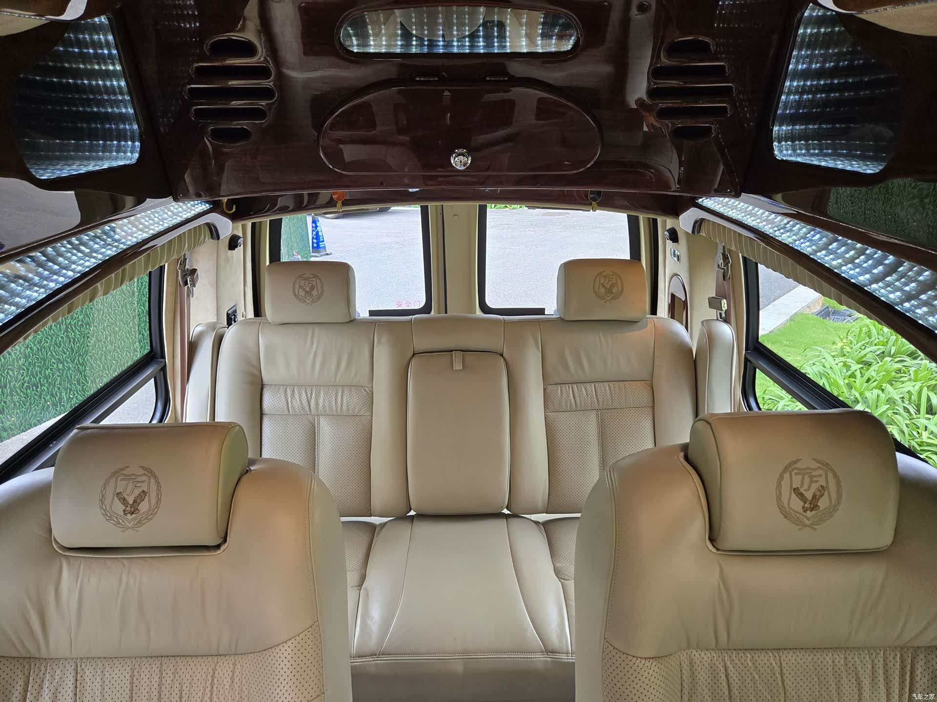GMC SAVANA, 2013 13