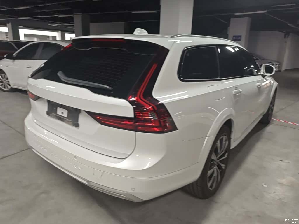 Volvo V90, 2021 7