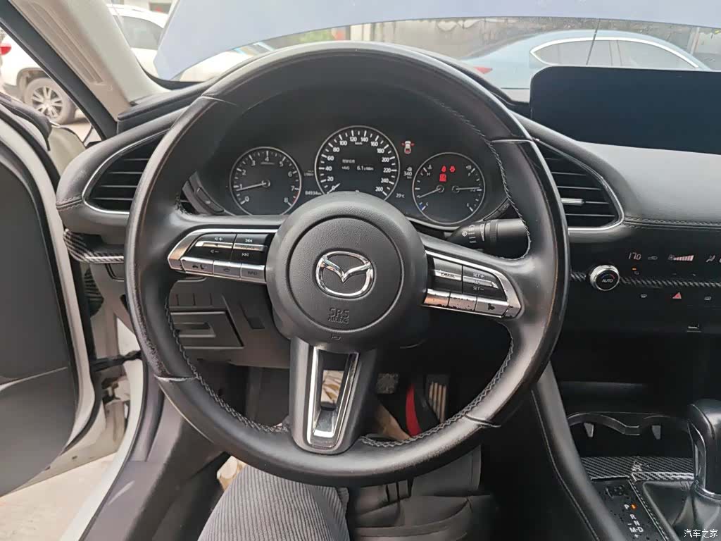 Mazda Mazda3, 2020 7