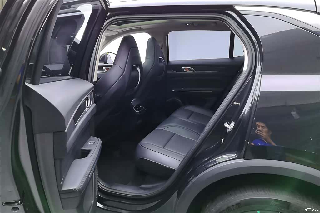 Lynk & Co 01, 2022 11